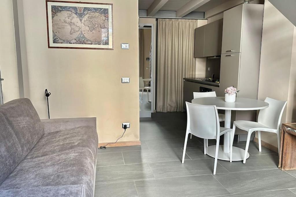 Couple'S Dream Loft 100Mt From Duomo And Lake Como Exteriér fotografie